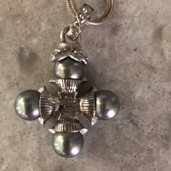 Vintage Judith Ripka silver Pearl CZ encrusted cross pendant - Picture 2 of 2